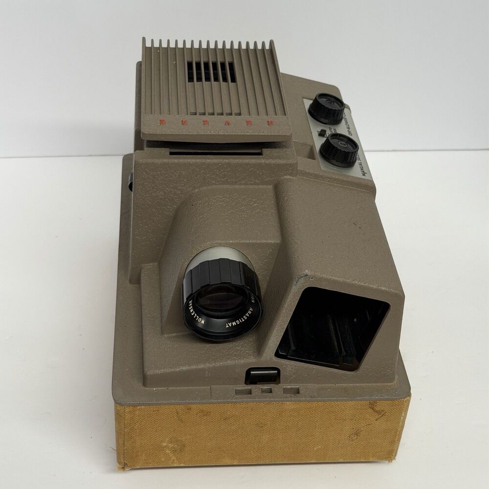 Vintage Revere 555 P-555 35mm Slide Projector Wollensak Lens Powers On